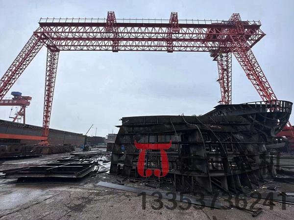 山東煙臺造船門式起重機(jī)廠家造船門式起重機(jī)誠信為本、質(zhì)量為生