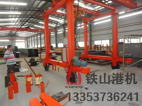 江蘇蘇州輪胎式集裝箱龍門吊廠家起重機(jī)港口效率倍增器